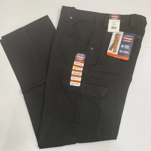 Wrangler Ranger Relaxed Fit Size 38x34 Durable Construction - 9 Tools Pockets. - Foto 1 di 11