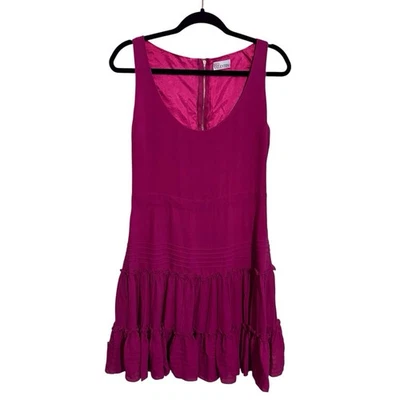 Vestido Rojo Valentino Talla 44 It X-Pequeño EE. UU. Rosa Seda Volantes Dobladillo Sin Mangas Foto 1 de 4