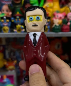 Sunguts Chief Robot, Collectible Rare Vinyl Figure In Stock - Picture 1 of 2