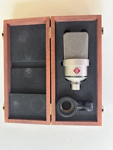 Neumann TLM 103 Duży membranowy kardioidalny mikrofon pojemnościowy - właściciel podeszwy - Zdjęcie 1 z 7