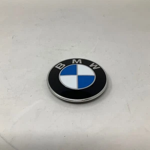 BMW 3 / 5 / 6 Series F39 X2 2017-2022 Rear Trunk Emblem Logo 7463715 OEM - Bild 1 von 4