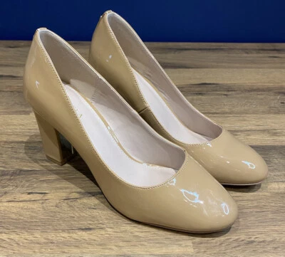 Carvela Ladies UK 6 Camel/Nude  Patent Block Heeled Classic Court Shoes New - Image 1 of 4
