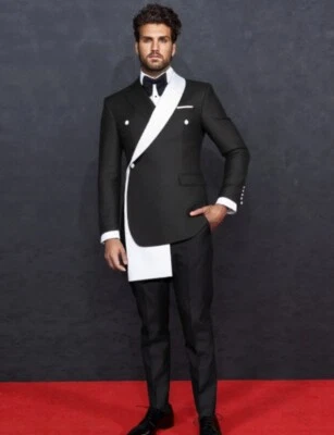 Hombres Negro Elegante Traje Chaqueta Doble Pecho con Cinta Blanca Streamer Fiesta Foto 1 de 4