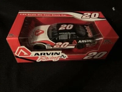 Pontiac Grand Pri 2000 Racing Champions escala 1:24 Tony Stewart #20 Arvin Racing Foto 1 de 4