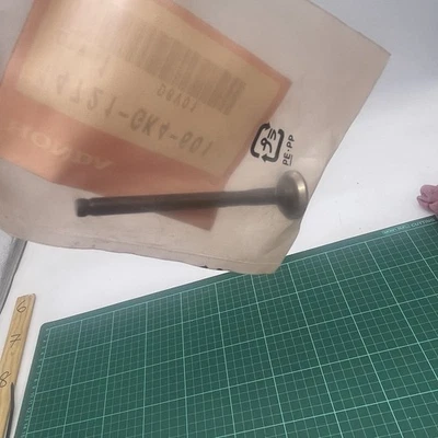 14721-GK4-601 Genuine Honda Exhaust Valve CRF 50 XR Z NOS - Image 1 of 4