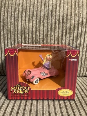 Corgi Muppet Collectable Figurine The Muppets Miss Piggie's Car Show 25th Years - Image 1 of 4