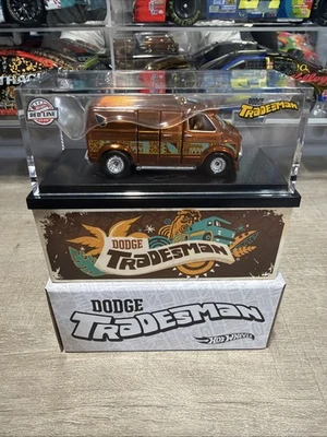 Hot Wheels 2025 RLC " REDLINE CLUB" DODGE TRADESMAN VAN IN (ROOT BEER) Foto 1 de 3