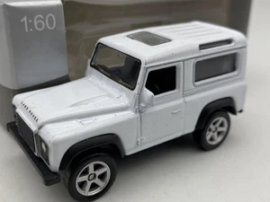 1:60 WELLY LAND ROVER DEFENDER white diecast SUV metal Ref: 52367W - Picture 1 of 6