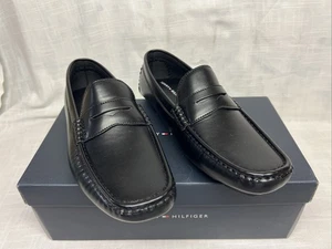 Size 7M Tommy Hilfiger Men's Black tmAMILE - Picture 1 of 8