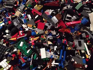 900 Lego Bulk +3 Mini Figure / 900X Mattoni e Parti e Pezzi Selezionati Casualmente - Foto 1 di 3