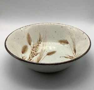 Midwinter Stonehenge Wild Oats 9" Serving Bowl, Vintage Wedgewood, Dinnerware - Picture 1 of 4