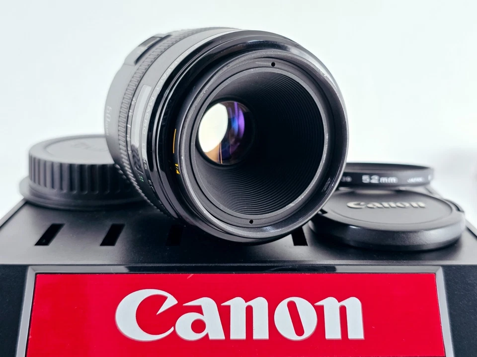 Read!!🌸[Excellent+++] Canon EF Compact-Macro 50mm F2.5 AF Lens From Japan - Image 1 of 4
