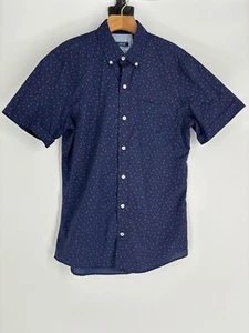 Izod Navy Blue Red Star Print Short Sleeve Button Down Shirt Men's Size Small - Picture 1 of 6