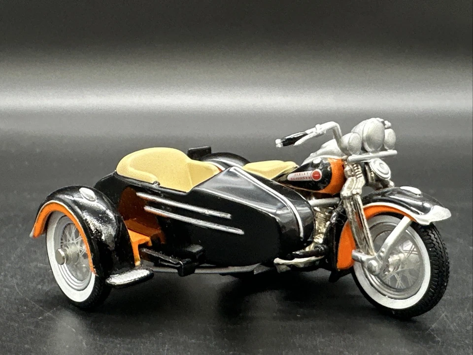 Harley-Davidson Panhead & Sidecar 1948 Hot Wheels (R91) Foto 1 de 4