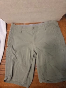 Pantalones Cortos Kuhl Spire Para Mujer 10 Bolsillos Verde Oliva Senderismo Aire Libre - Imagen 1 de 4