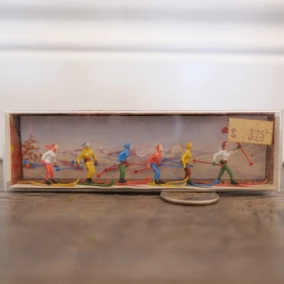 Vintage Walter Merten Miniatures Box Set 2150 Women Skiing Germany Berlin - Image 1 of 2