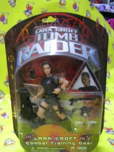 LARA CROFT TOMB RAIDER COMBAT TRAINING GEAR PLAYMATES NUOVO E SIGILLATO - Imagen 1 de 1