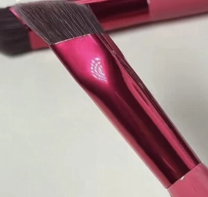 Smooth Canvas Concealer Eyebrow Brush - Picture 1 of 5