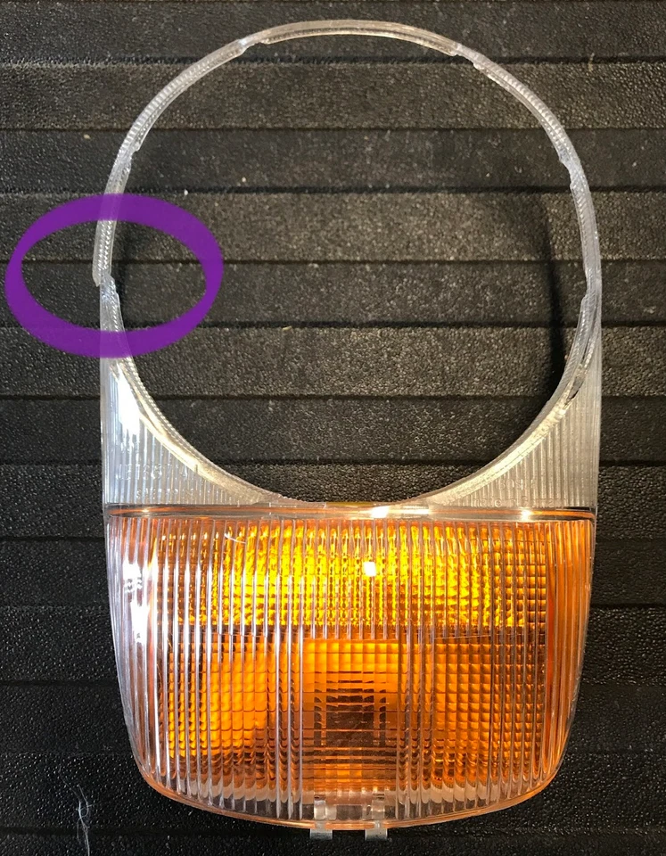 Marco/bisel de faros Bosch - 1 305 542 900 - para Mercedes-Benz W113 SL Pagoda Foto 1 de 4