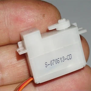 6g Servo Steering Motor DC 5V Coreless Motor Mini Aeromodel RC Car Boat Robot - Picture 1 of 11
