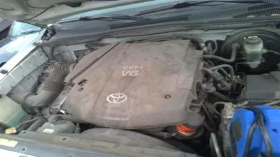 Luz de conducción usada se adapta a: Toyota Tacoma 2005 parachoques antiniebla montado grado A Foto 1 de 4