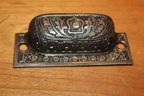 Antique Victorian Ornate Cast Iron Bin Apothecary Cupboard Drawer Pull L-116 Cover