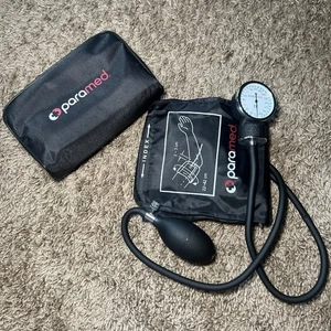 PARAMED Aneroid Blutdruckmessgerät - Manuelle Blutdruck Universum Manschette - Kostenloser Versand - Bild 1 von 6