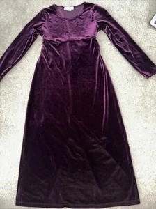 My Michelle Long Sleeve Solid Red Burgundy Velvet Long Dress Size 8 - Picture 1 of 6
