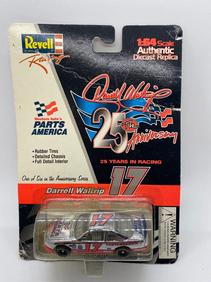 1 Revell 1997 #17 Parts America Darrell Waltrip