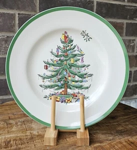 Spode Christmas Tree 10.5" Dinner Plates - Set of 4 - Picture 1 of 3