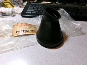 Carburador Honda CR125M CR 125 1974-75 caja de aire bota de goma como nuevo OEM 17253-360-000 - Imagen 1 de 5