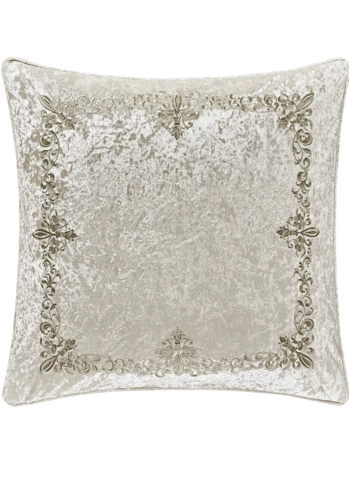 J. Queen Euro Shams 2 Pack Cream Dream Natural Embroidered Velvet 1239