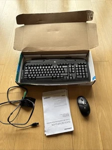 Logitech EX 110 Kabellose Desktop Kabellose Tastatur, Empfänger & Maus Set USB/PS2 - Bild 1 von 5
