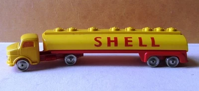 Vintage Lego 649-2 Mercedes Benz Shell Tanker. 1960s. H0 00 scale. VERY RARE - Image 1 of 4
