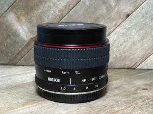 meike 6.5mm f/2 fishey lens micro four thirds MINT CONDITION FOR OLYMPUS + LUMIX - Picture 1 of 5