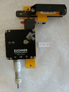 Interruttore di sicurezza Euchner TZ 1RE0245R11 24V AC/DC 1P65 completo - Foto 1 di 4