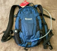 quest 2 liter hydration pack