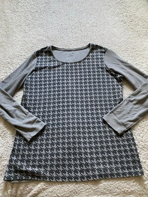 Falls Creek Women Houndstooth Long Sleeve Crew Neck T-Shirt Gray Size L - Image 1 of 4