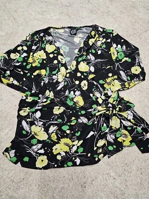 Blusa para mujer Mixit negra con estampado floral manga 3/4 talla 2XL Foto 1 de 4