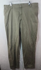 Wrangler Mens 42 x 33 Relaxed Fit Beige Casual Pants - Picture 1 of 14