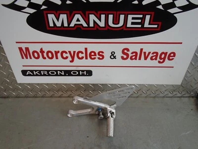 06 03-05 YAMAHA YZF R6 06-09 R6S OEM PALANCA DE CAMBIOS ESTRIBA BKT 5SL-27442-01-00 Foto 1 de 4