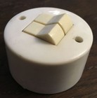 runder Doppelkippschalter | Lichtschalter | Aufputz | 10/250~ | DDR | NOS | 10x