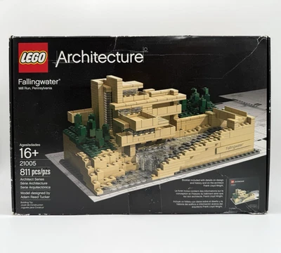 LEGO ARCHITECTURE - FALLINGWATER 21005 COMPLETE WITH ORIGINAL MANUAL AND BOX - Image 1 of 4