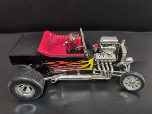 Johnny Lightning 1:18 1923 Ford T Bucket - Picture 1 of 4