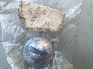 Vintage Old Stock GB52 Burman AMC Matchless AJS Getriebe Tankdeckel - Bild 1 von 2