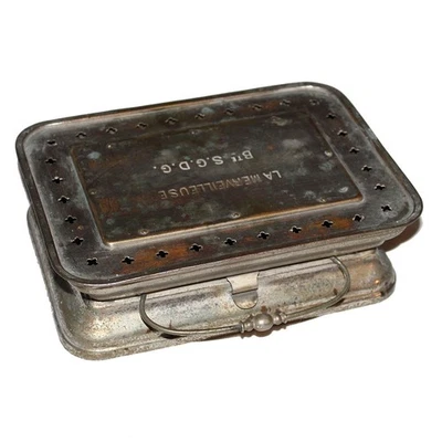 Ancienne chaufferette / chauffeuse La Merveilleuse - Photo 1/4