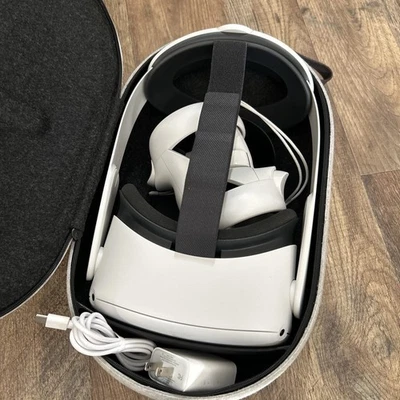 Meta Oculus Quest 2 - 128 GB - Auriculares y controladores avanzados todo en uno VR Foto 1 de 4