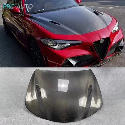 Cubierta de capó ventilada de fibra de carbono real para Alfa Romeo Giulia 2017-2024 Foto 1 de 4