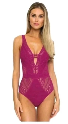 Traje de baño Becca By Rebecca Virtue de una pieza rosa frambuesa crochet recorte XS sexy Foto 1 de 4