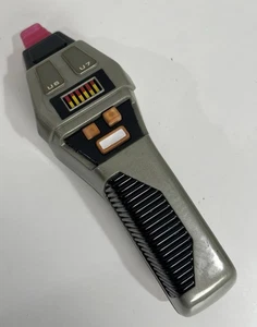 1992 Star Trek The Next Generation Starfleet PHASER Playmates Light+Sound Works - Picture 1 of 5